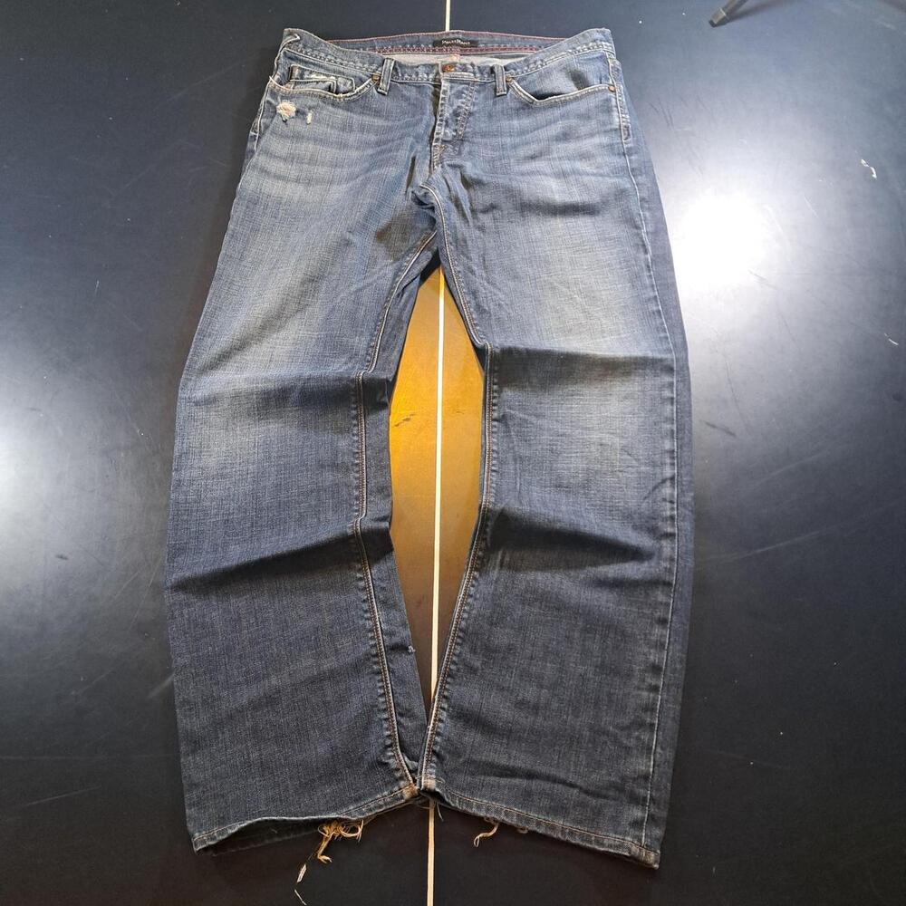 True Religion Men's Blue and Navy Jeans